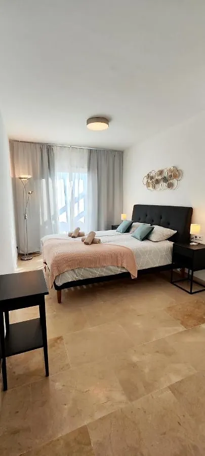 Apartamento Puerto de la Duquesa sea view Manilva
